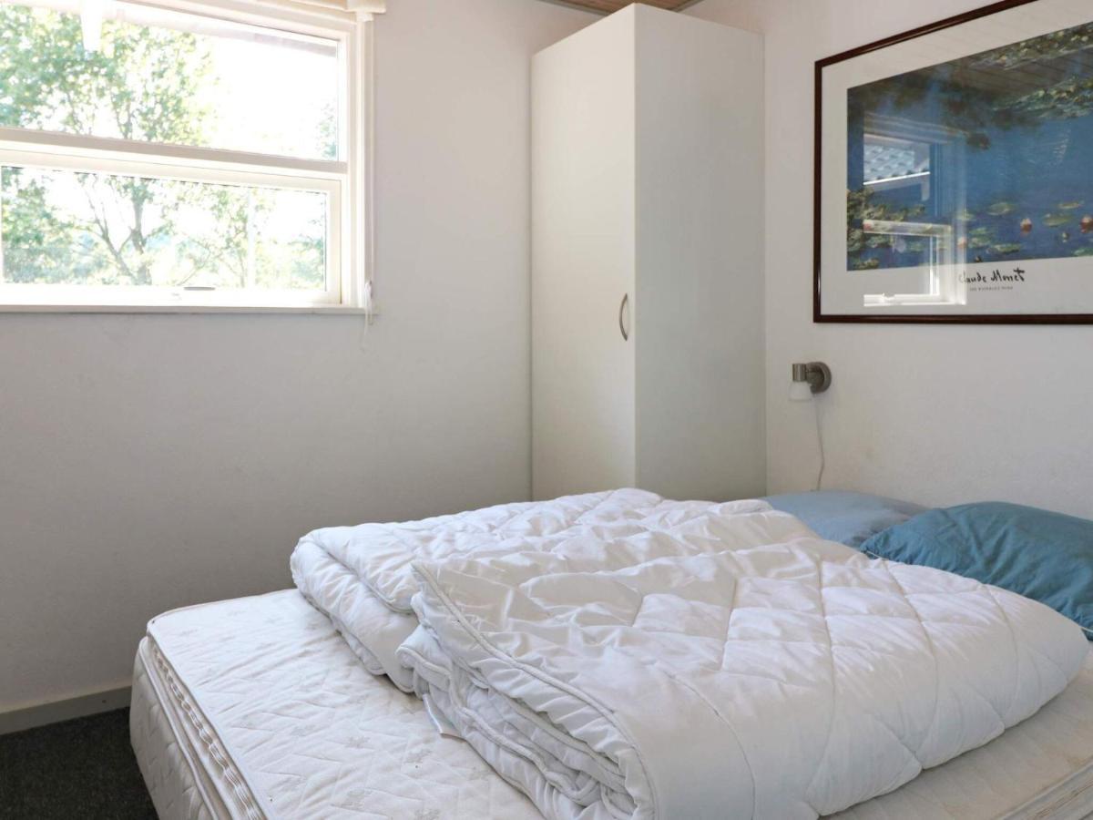 8 Person Holiday Home In Hadsund Bagian luar foto