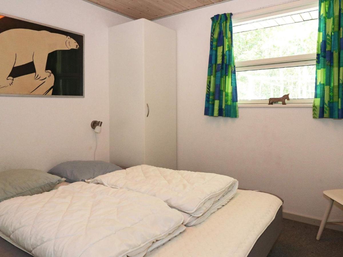 8 Person Holiday Home In Hadsund Bagian luar foto
